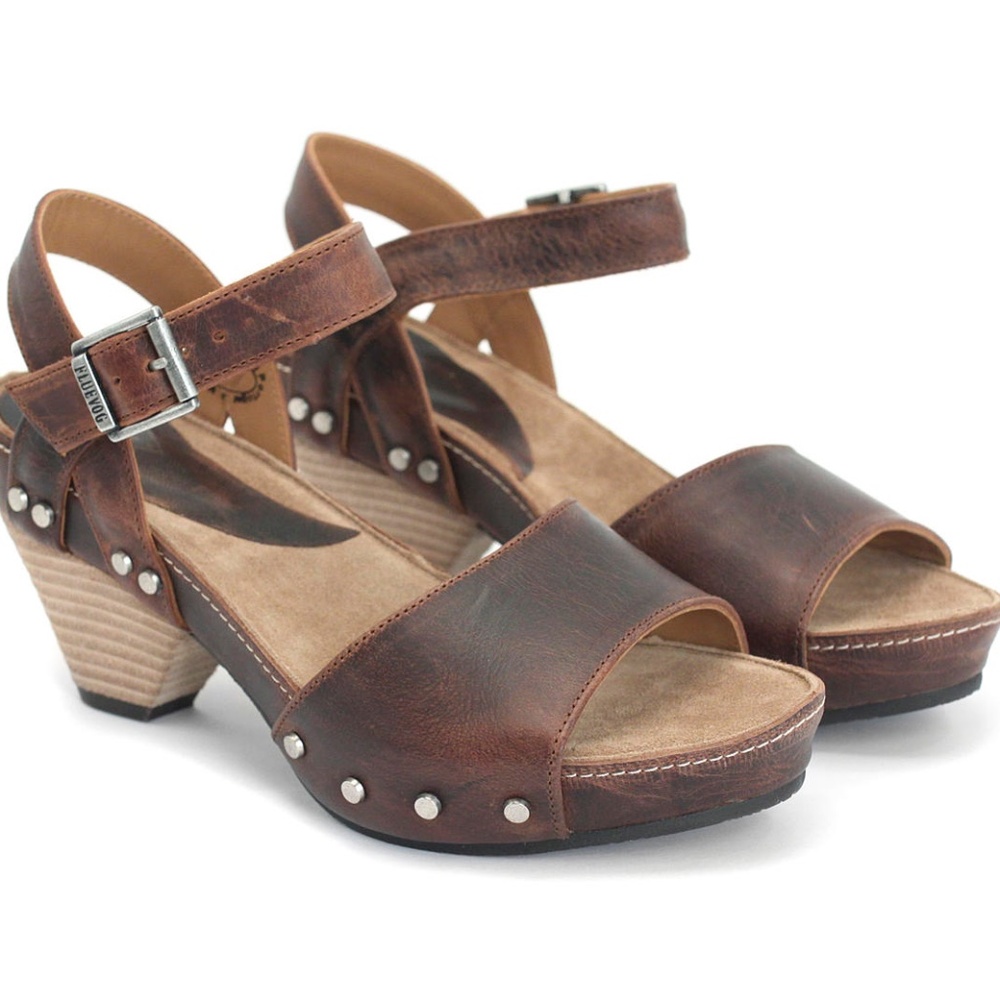 Fluevog Low Rule Gardiner brown leather sandals